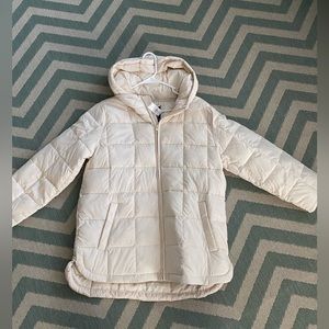 Gap ivory down jacket in size L, brand new with tags.